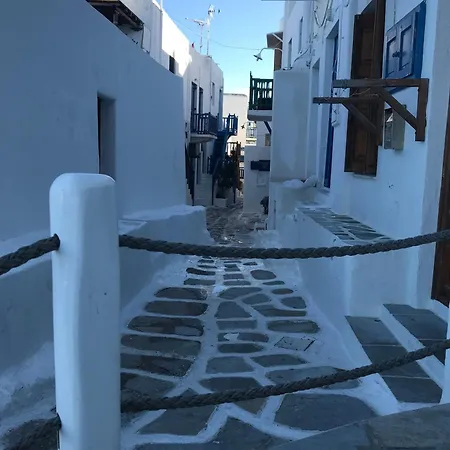 Christy's Luxury 3* Mykonos Town
